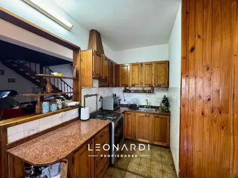 Casa 4 ambientes con 3 baños