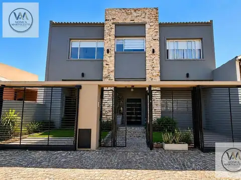 Espectacular Casa de Categoría en Ciudad Jardín  7 AMBIENTES