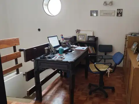 Depto Tipo Casa en Venta de 6 ambientes