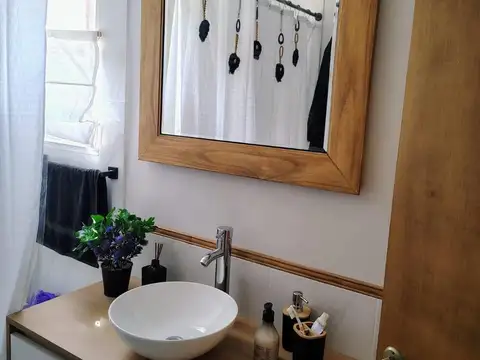 Depto Tipo Casa en Venta con 1 cocheras