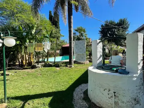 Casa en Venta con 1 cochera