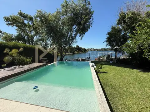 Casa en Venta en San Agustín, USD 390.000