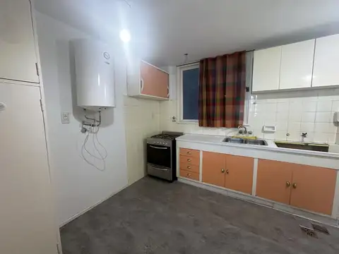 Departamento en Venta al Noreste
