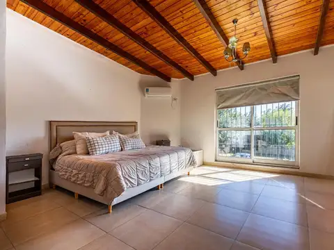 Casa en Venta de 5 dormitorios
