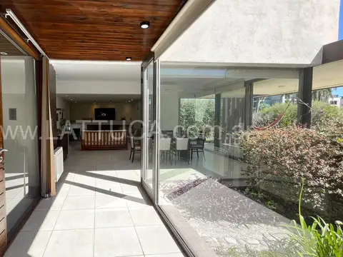 RETASADA FUNES HILLS CADAQUES  CASA 2 DORMITORIOS CON PISCINA