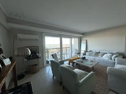 Departamento 4 ambientes con 2 baños