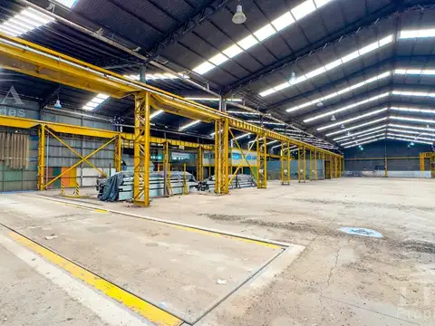 Nave Industrial en Ov. Lagos al 6800