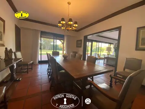 Casa Monoambiente con 6 baños