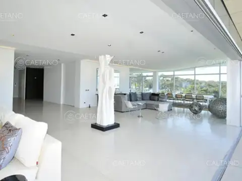 Venta apartamento 5 dormitorios playa brava Punta del Este