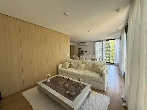 Departamento en Alquiler de 3 dormitorios