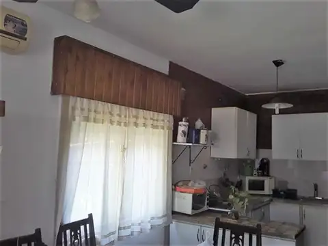 Casa (frente Y Fondo) - Ideal 2 Familias - Villa Tesei