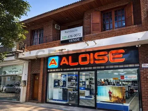 CASA EN BLOCK  ( CASA + SALON  )