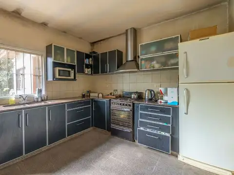 VENTA CASA TEMPERLEY 3 AMBIENTES CON JARDIN