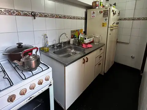 Interno - PH. Zona UNL Rectorado.  1 cuadra de Bv.