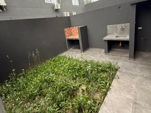 Departamento en Alquiler con 1 cocheras