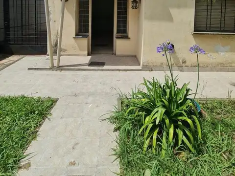 Casa Céntrica en venta, Marcos Paz.