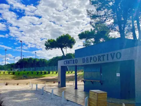 Terreno en Venta en Pinamar, USD 160.500