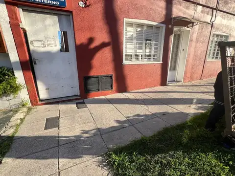 Depto Tipo Casa en Venta de 2 ambientes