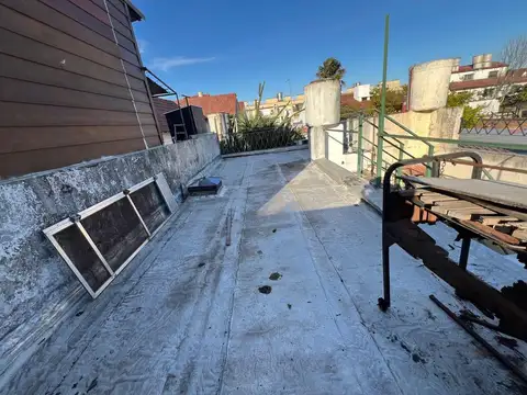 Depto Tipo Casa en Venta 54 años