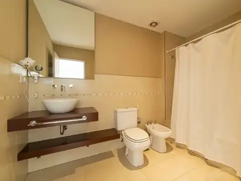 Departamento, Cond.Bahia Grande Nordelta. Impec. COCHERA Venta