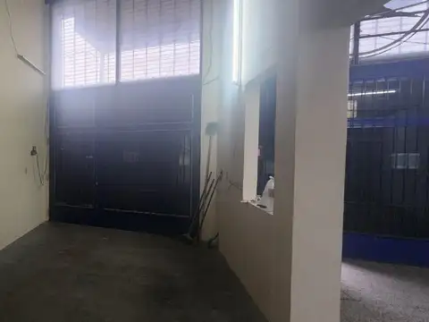 2 locales comercial s/ Avenida 225 m² (Junto o Separados) J. M. de Rosas 4648 - San Justo