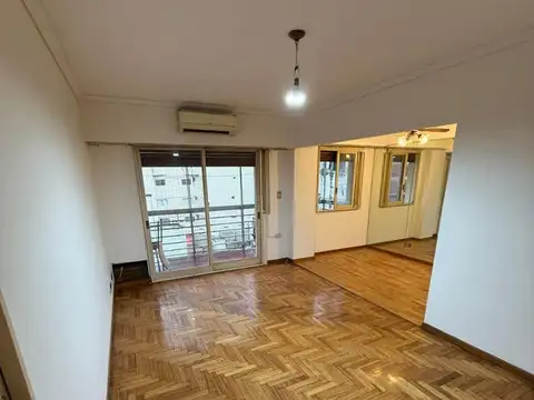 Departamento en Venta - 3 Ambientes C/ Dependencia - Cochera - Balvanera