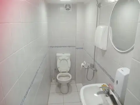 Galpon en Alquiler 32  mts Fondo