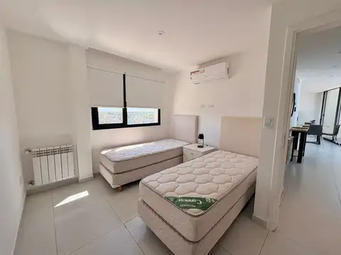 Departamento en Alquiler con 1 cocheras