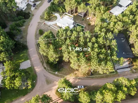 Lote en venta Isla Golf barrio Álamos Con Planos Aprobados