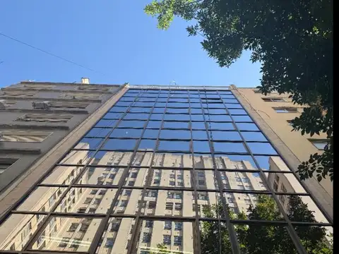 Alquiler de oficinas comerciales en Recoleta - Frente a la Facultad de Odontología
