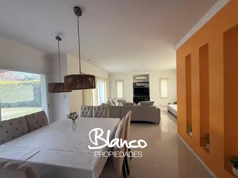 Casa 3 ambientes con 3 baños