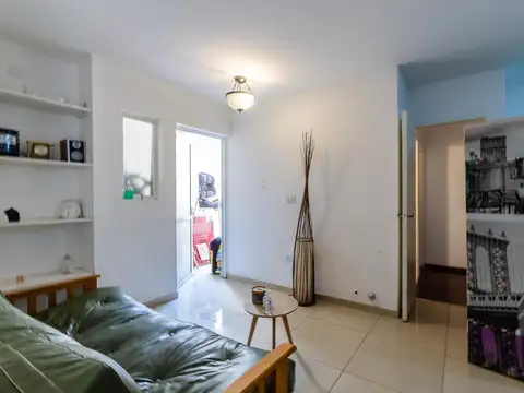 DEPARTAMENTO DE 2 DORMITORIOS CON PATIO EN BARRIO CENTRO