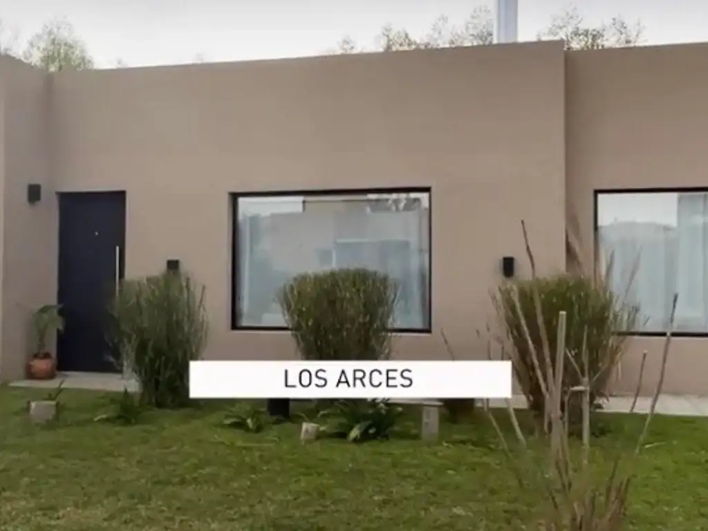 Casa en Alquiler - 3 dormitorios -