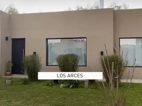 Casa en Alquiler en La Cañada - Los Arces - 3 dormitorios