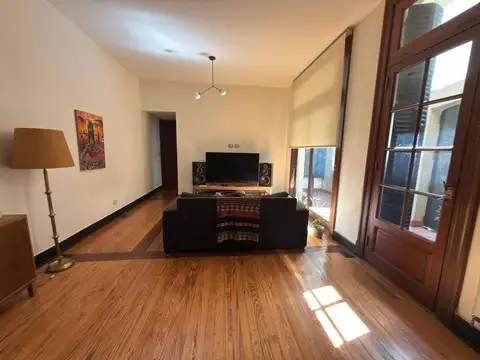 Depto Tipo Casa en Venta de 2 ambientes