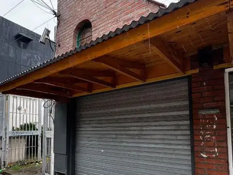 LOCAL EN ALQUILER - MERLO CENTRO 