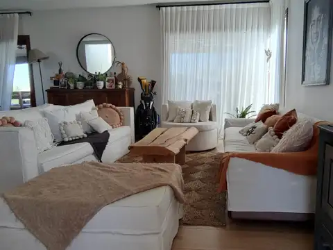 Casa en Venta en El Naudir, USD 290.000