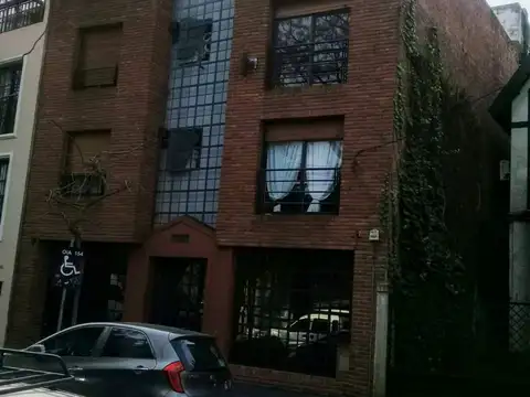 Rivadavia 600, Piso 2