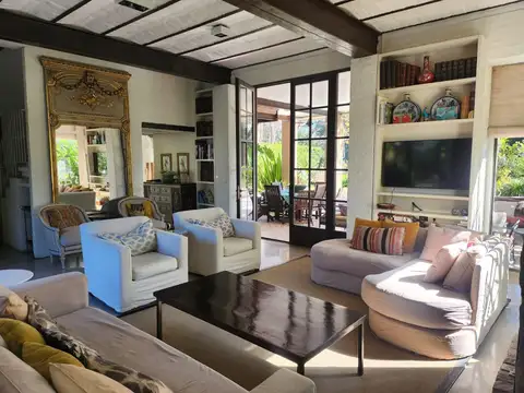 Casa en Venta al Noreste