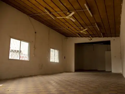 Rivadavia y Maipu 100