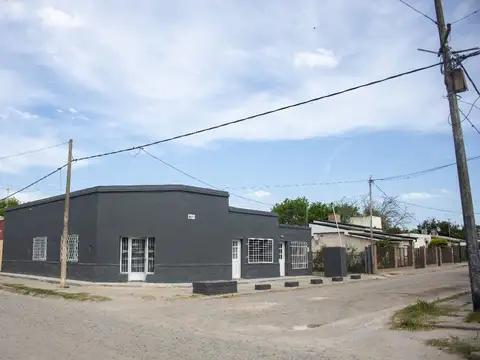 Se vende local comercial en Caima