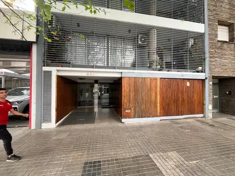 EXCELENTE MONOAMBIENTE CON TERRAZA PROPIA 