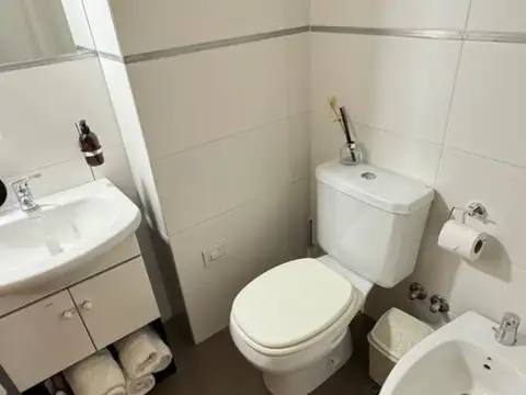 EXCELENTE MONOAMBIENTE CON TERRAZA PROPIA 