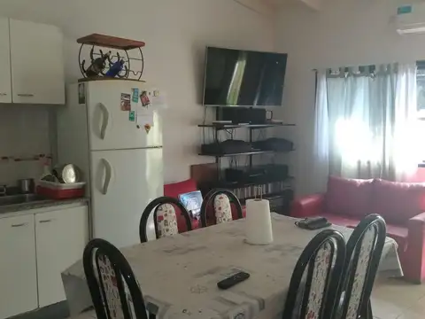 Pedro Leon Gallo 2200