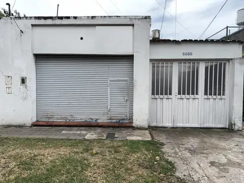 Casa 2 Dormitorios apta credito garage