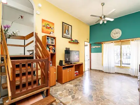 Casa en Venta con 1 cochera