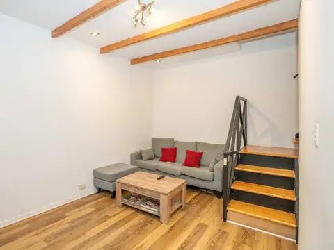 Depto Tipo Casa en Venta 59 años