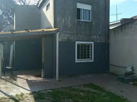 Casa en Alquiler en Villa Elvira, $ 500.000