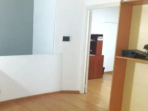 Ph 4 ambientes c/ patio y terraza  en ALQUILER -  - ZONA BOEDO- 