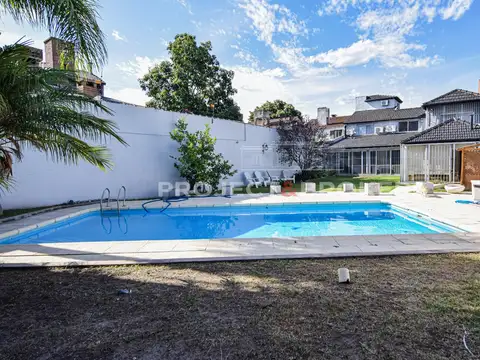 Casa en Venta en Castelar Norte, USD 450.000
